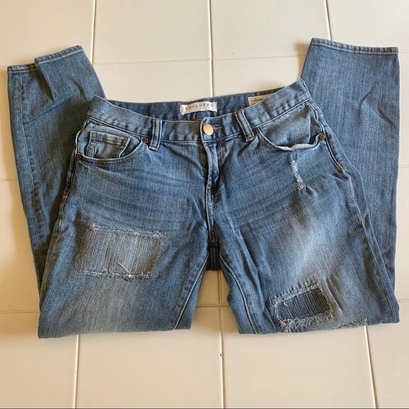 Bullhead Distressed Boyfriend Jeans  - Picture 5 of 12